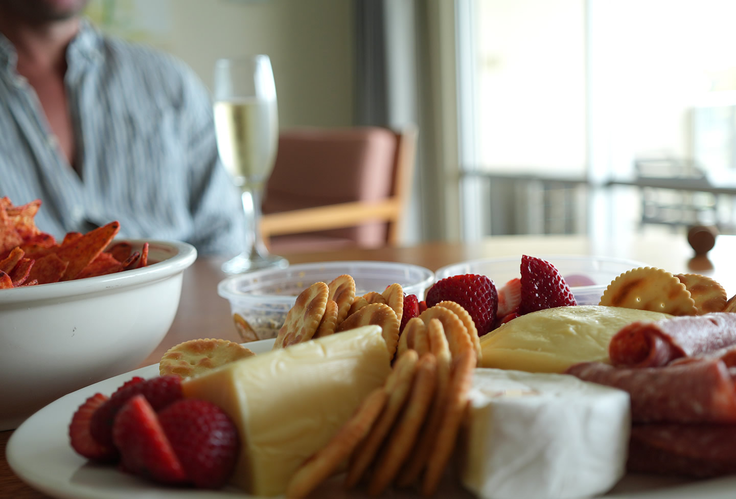 Couples table setting